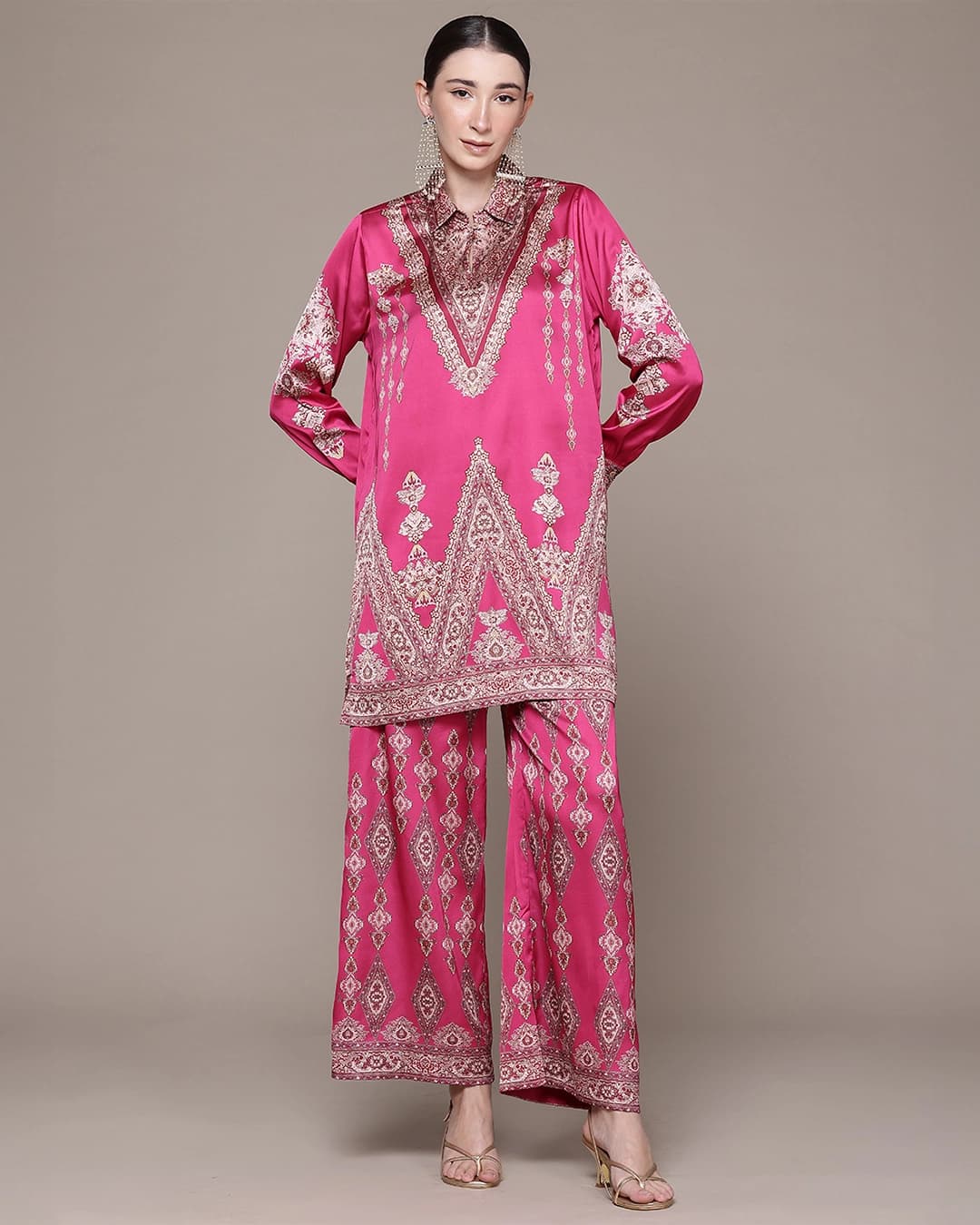 Fushia Caspian Carpet Cord Set