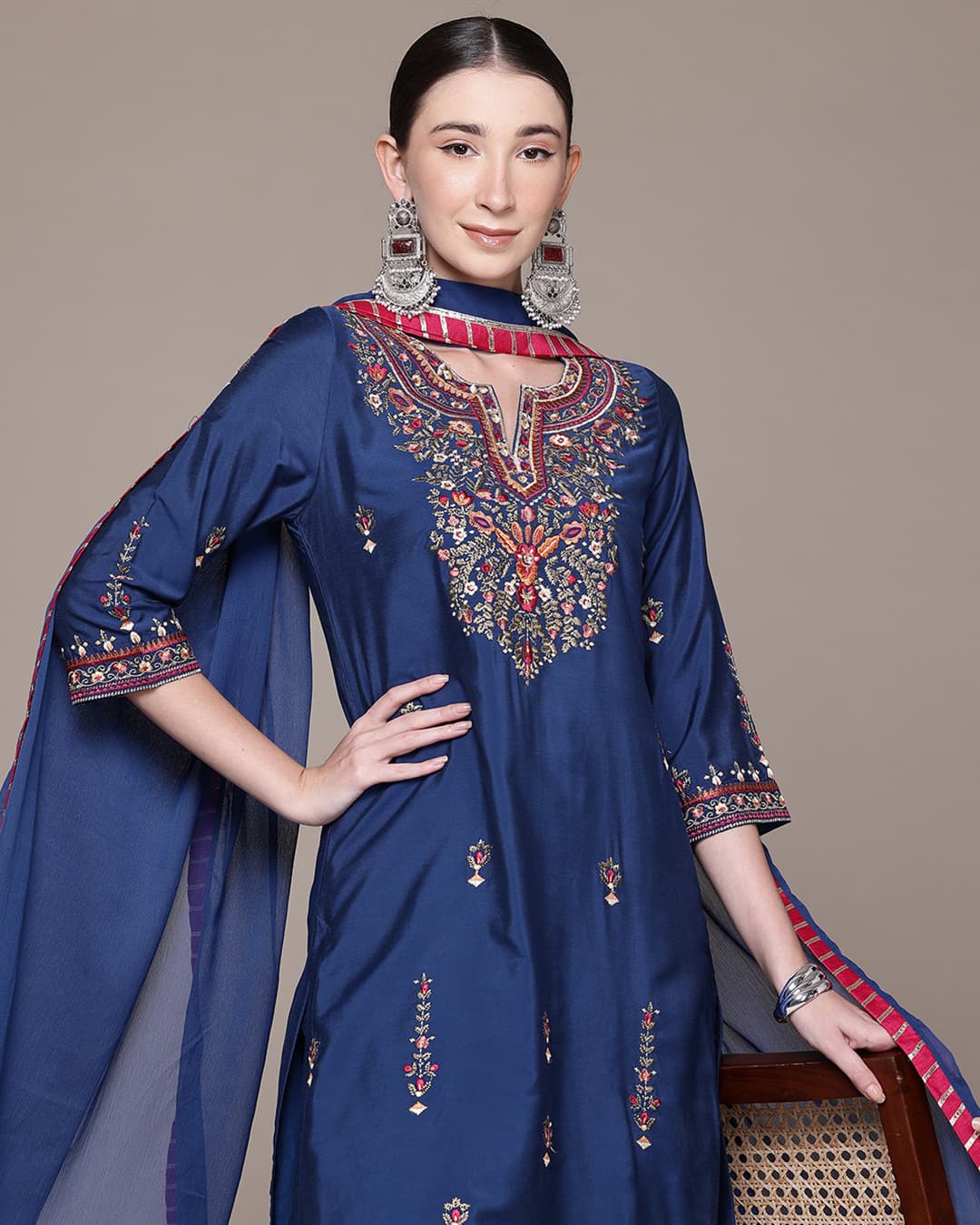 Blue Pearl Petal Solid Suit Set